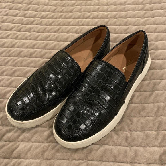 Vionic | Shoes | Vionic Shoes | Poshmark